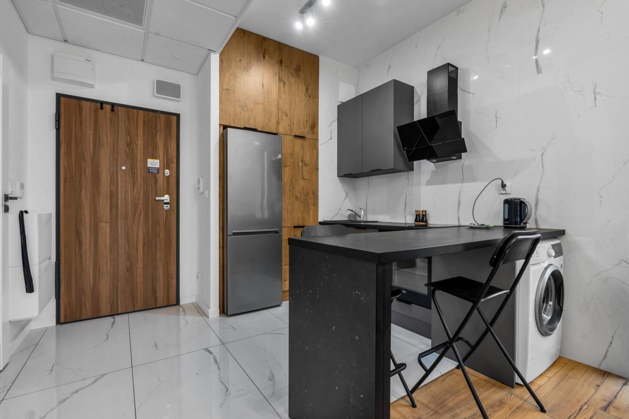 Warsaw Business Apartments - Air Conditioning, 10Th Floor, City View, Balcony - By Rentujemy Buitenkant foto